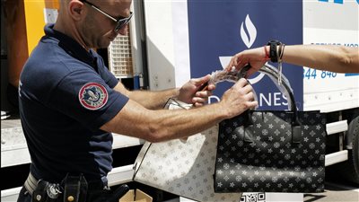 Le prix de la contrefaçon, un sujet rarement évoqué par les politiques