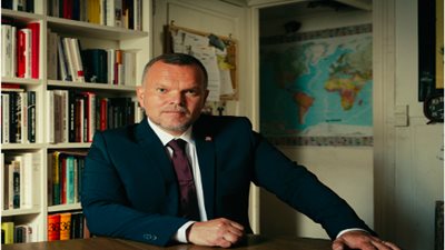 Georges Kuzmanovic pour Le Dialogue : « En Ukraine, les politiciens européens n'ont absolument aucun plan d'action pour la suite »