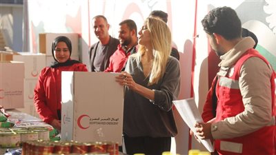 Pourquoi Angelina Jolie s’est rendue à Rafah : au cœur du dispositif humanitaire égyptien pour Gaza