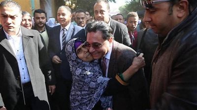 17 heures, heure du Caire 14